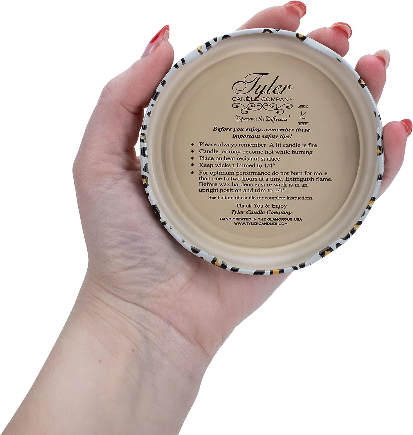 Diva 11 oz Candle