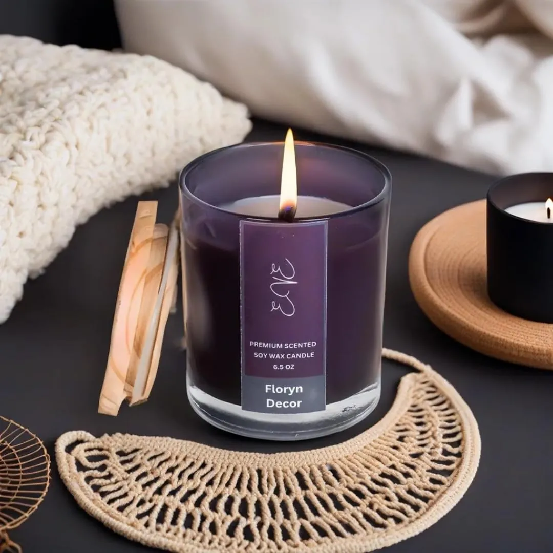 Floryn Decor Aromatic Wooden Lid Scented Candles - Elevate Home Decor and Create Intimate Ambiance in Bedrooms | Black & White Glossy Glass